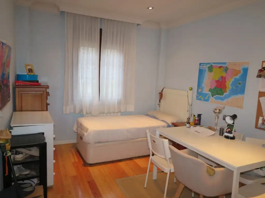 Habitación de Casa o chalet en venta en Navalcarnero