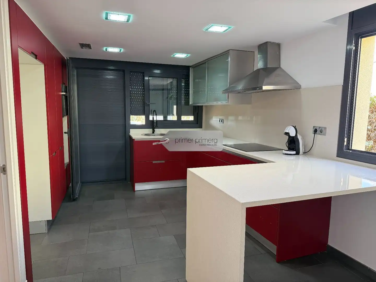 Cocina de Casa o chalet en venta en Vilobí d'Onyar con Aire acondicionado, Calefacción y Jardín privado