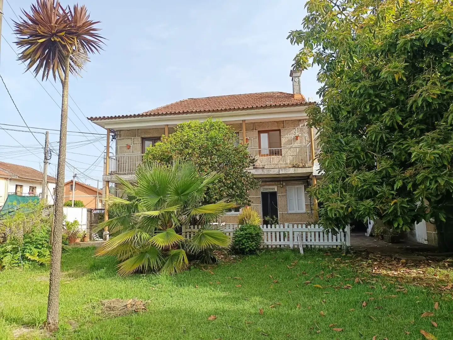 Vista exterior de Casa o chalet en venta en Pontevedra Capital  con Calefacción, Jardín privado y Terraza