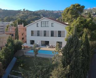 Vista exterior de Casa o xalet en venda en  Barcelona Capital amb Aire condicionat, Calefacció i Jardí privat