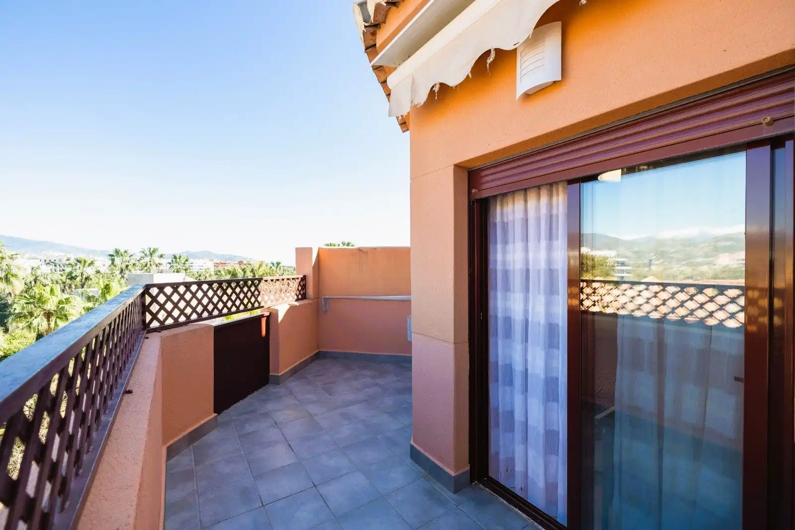 Terrasse von Dachboden zum Verkauf in Motril mit Klimaanlage, Heizung und Terrasse