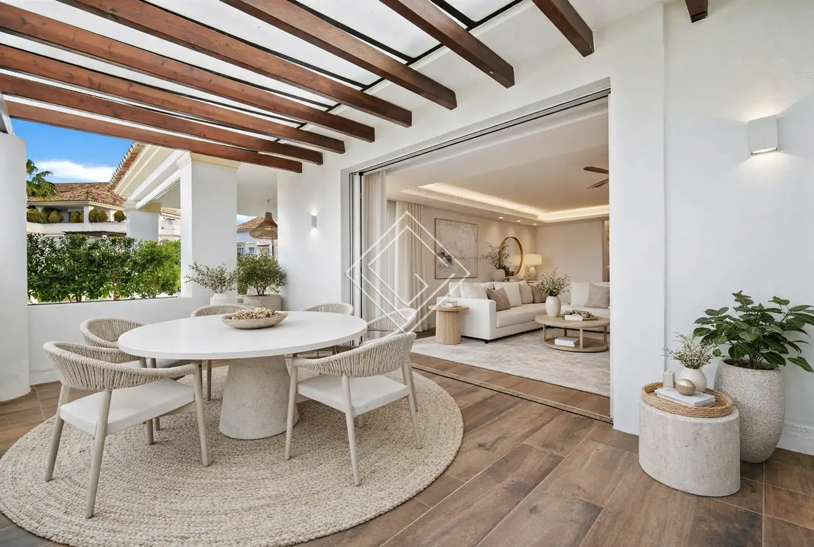 Terrasse von Wohnung zum Verkauf in Marbella mit Klimaanlage, Heizung und Terrasse
