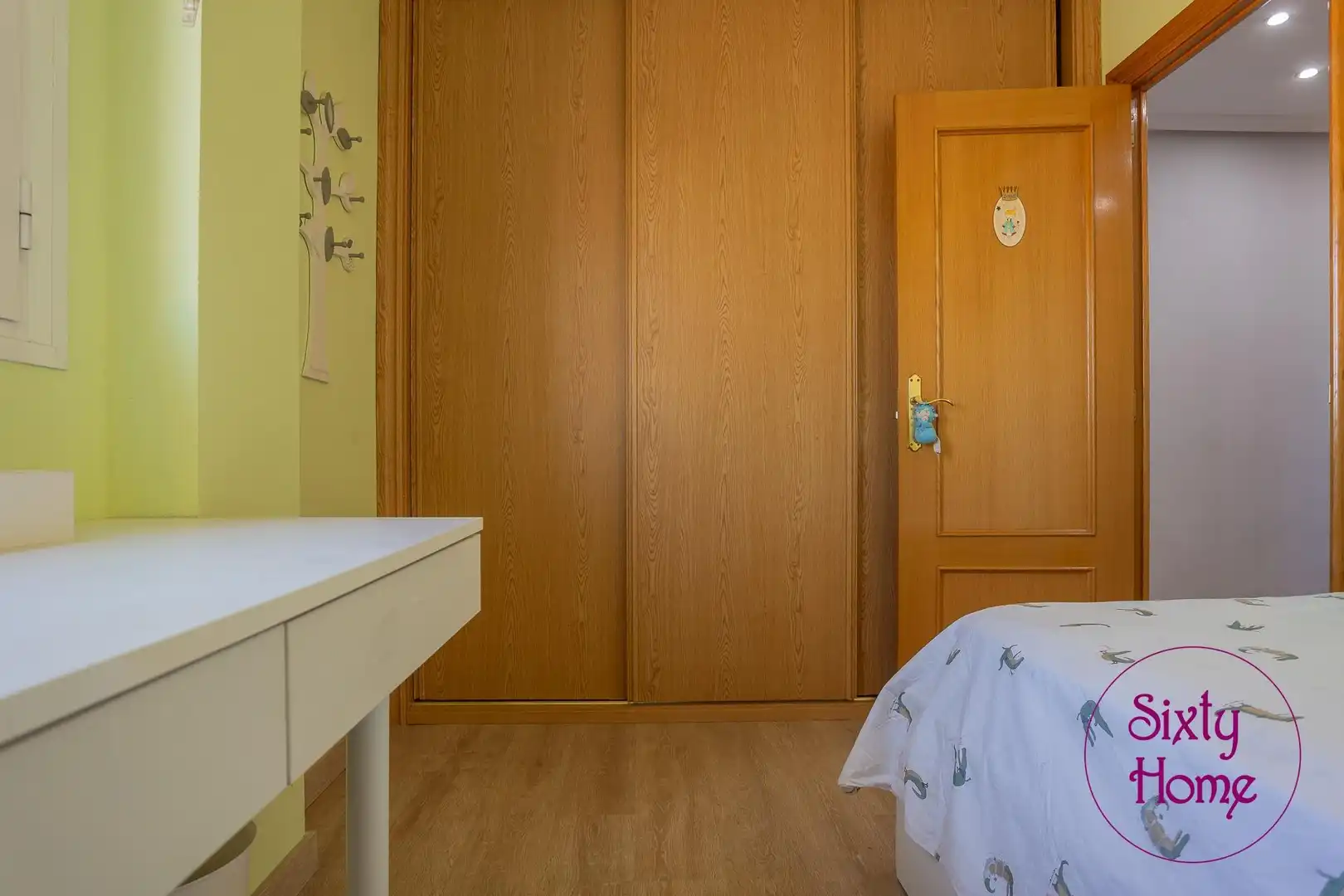 Bedroom of Flat for sale in Zaragoza  with Air Conditioner, Heating and Terrace