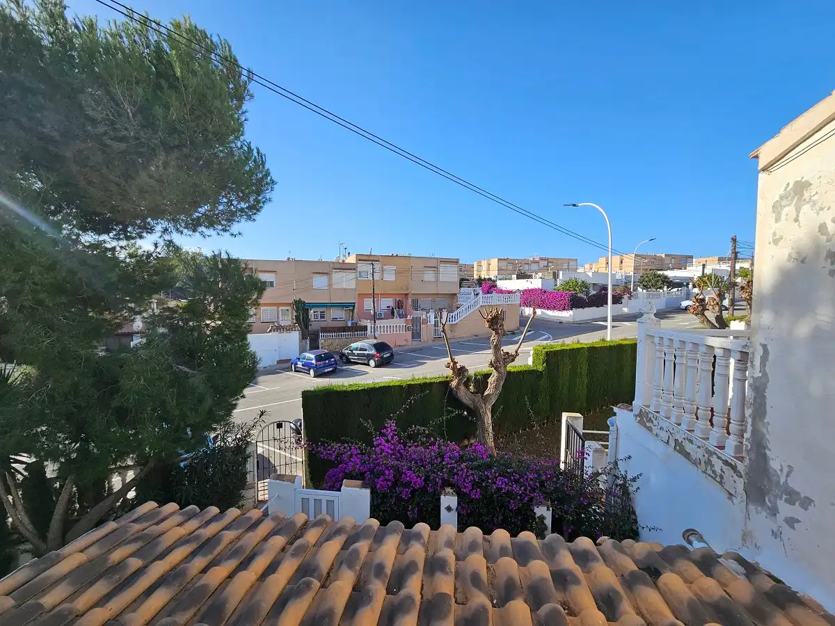 Vista exterior de Apartamento en venta en Santa Pola con Aire acondicionado, Terraza y Amueblado