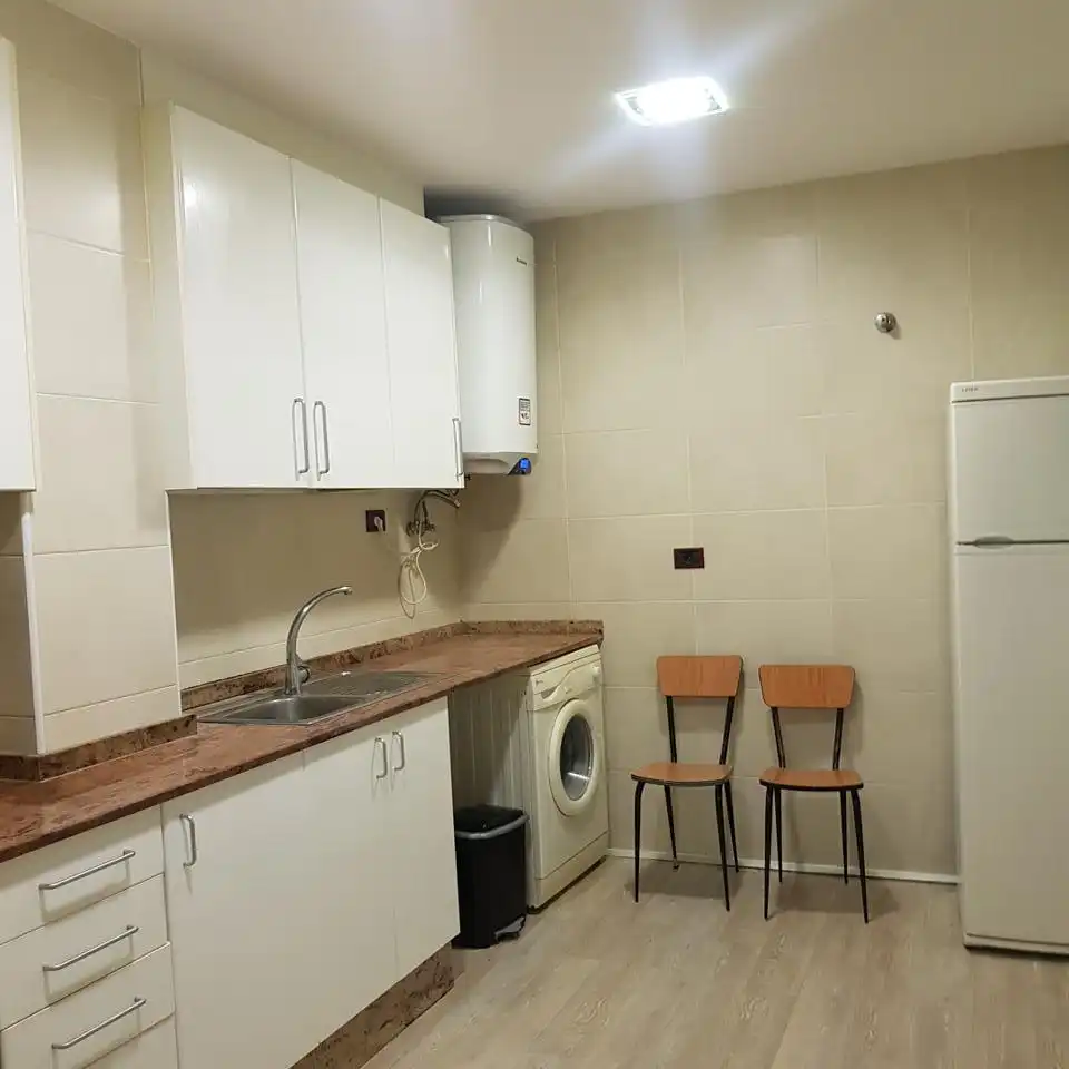 Piso de alquiler en Rúa Cardenal Quevedo 5I (San Lázaro), Centro