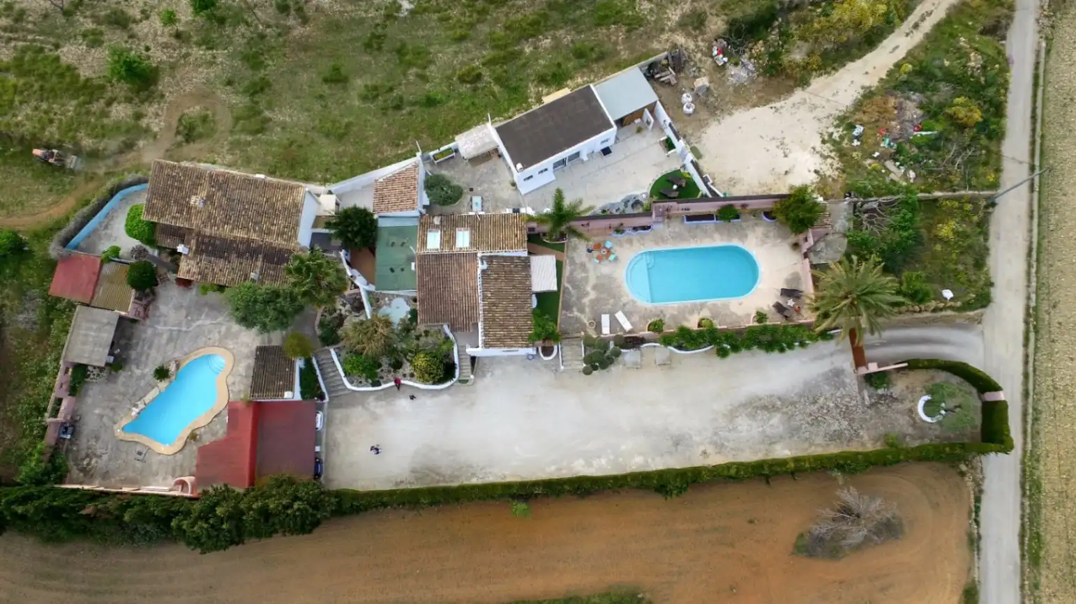 Casa rústica amb piscina en venda a Benissa pueblo