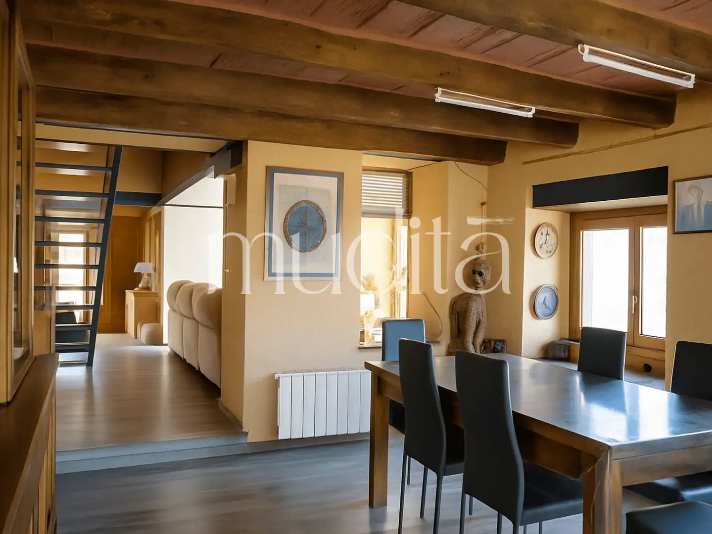 Sala d'estar de Casa o xalet en venda en Les Llosses amb Calefacció, Terrassa i Traster