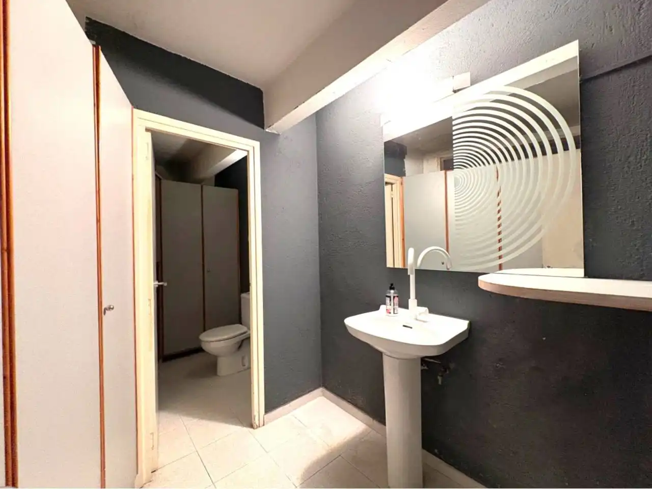 Local comercial en alquiler en Avenida Lluís Companys 15, imagen 12