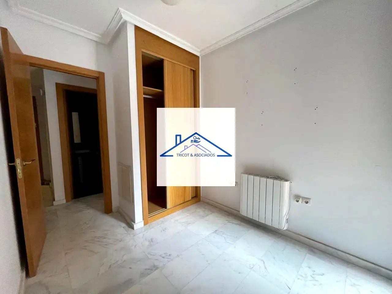 Piso en venta en Ocaña con Calefacción y Terraza
