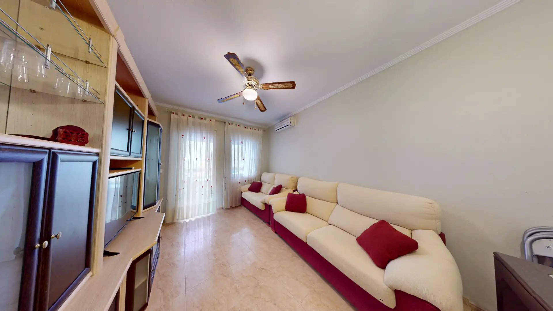 Sala de estar de Piso en venta en Torrevieja con Aire acondicionado, Calefacción y Terraza