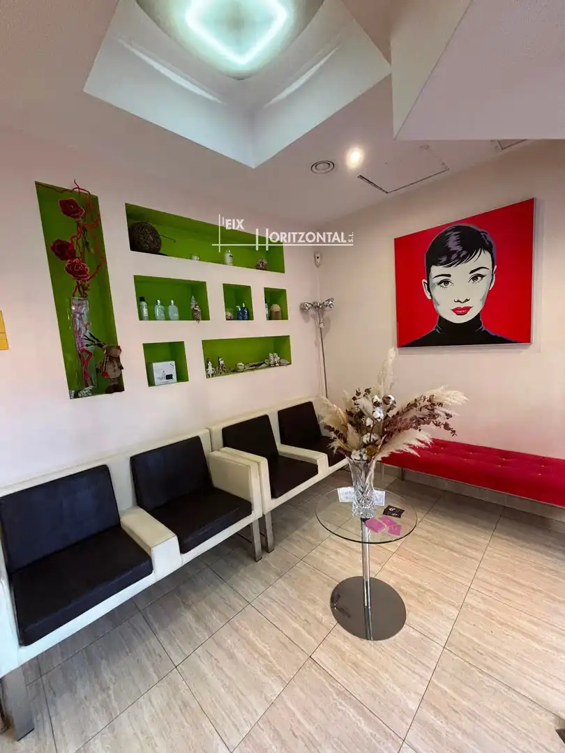 Business premises for sale in Roca de, imagen 2