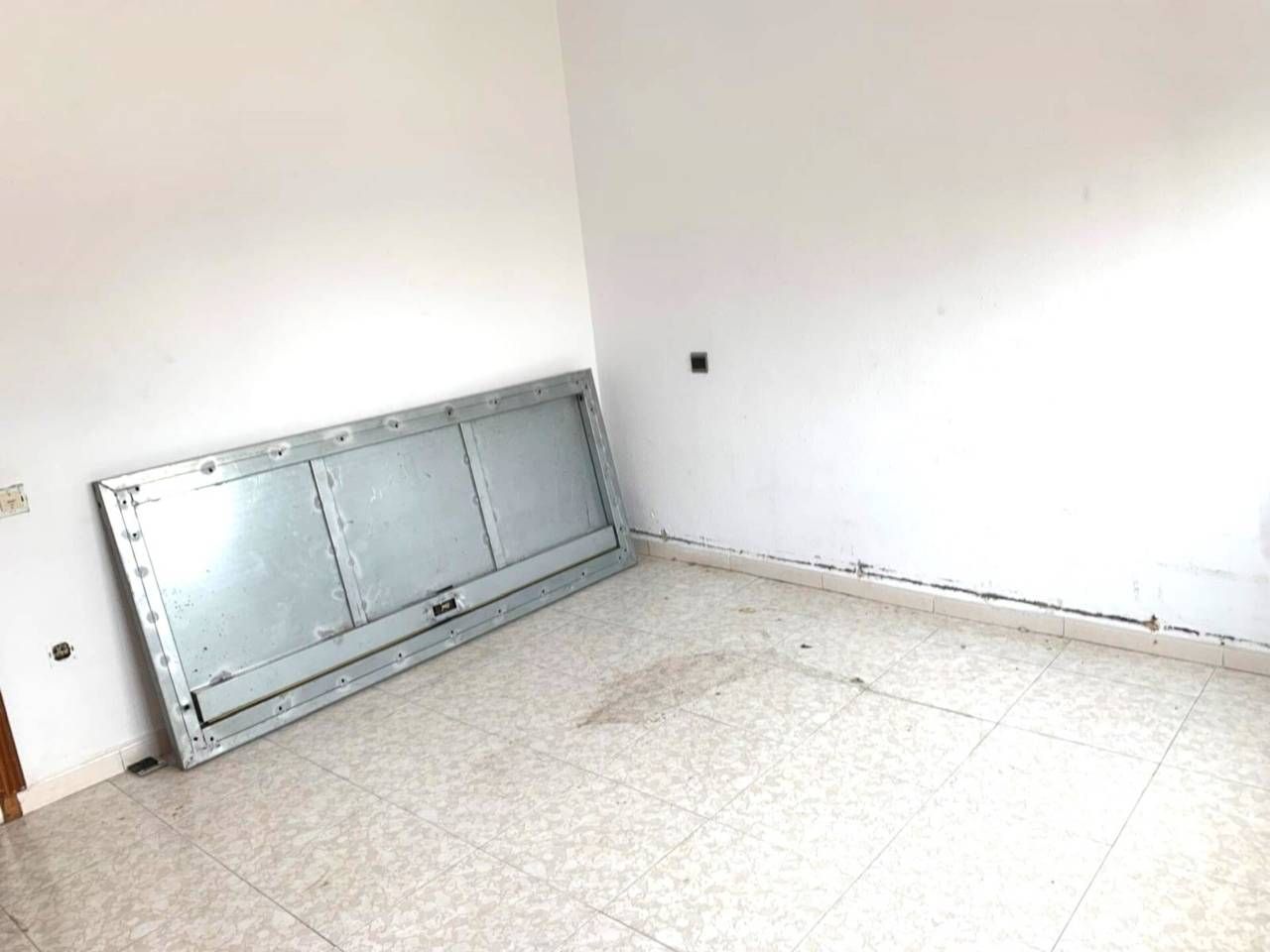 Flat for sale in Sabadell  with Balcony