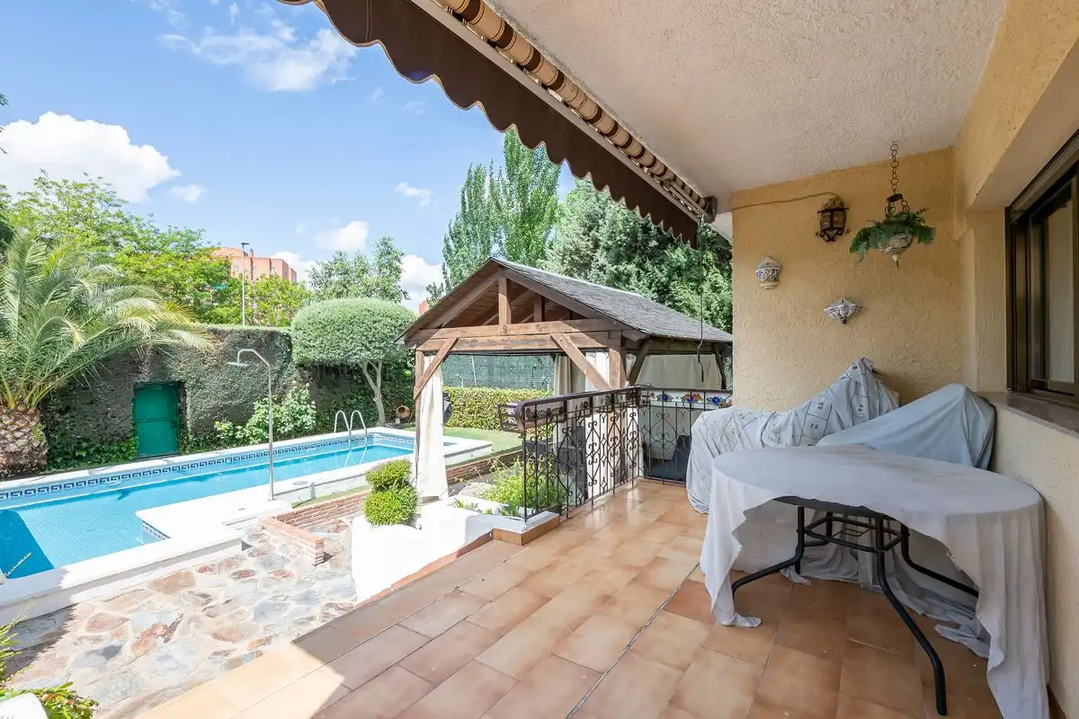 Terrassa de Casa o xalet en venda en Rivas-Vaciamadrid amb Aire condicionat, Calefacció i Jardí privat