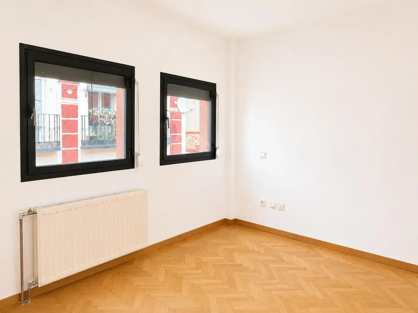 Dormitori de Estudi en venda en Madrid amb Calefacció i Parquet