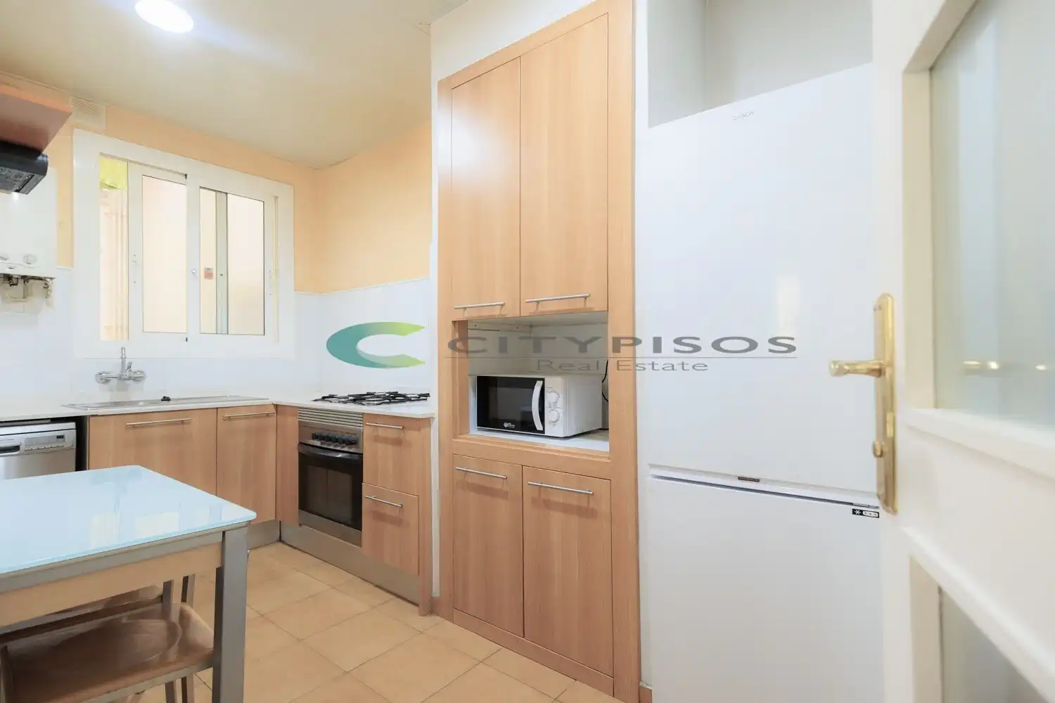 Cocina de Piso en venta en Sants - Montjuïc