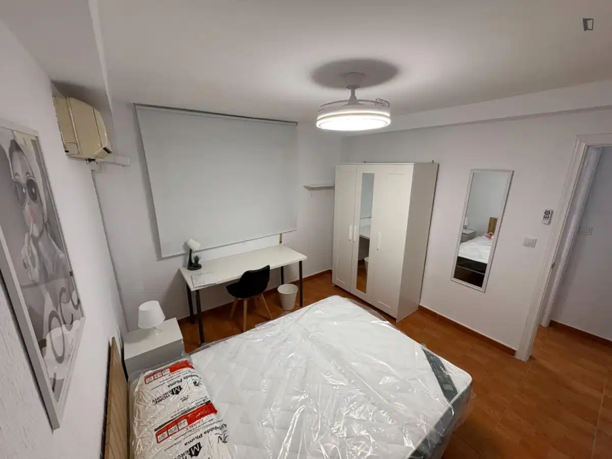 Dormitori de Apartament per a compartir en Levante
