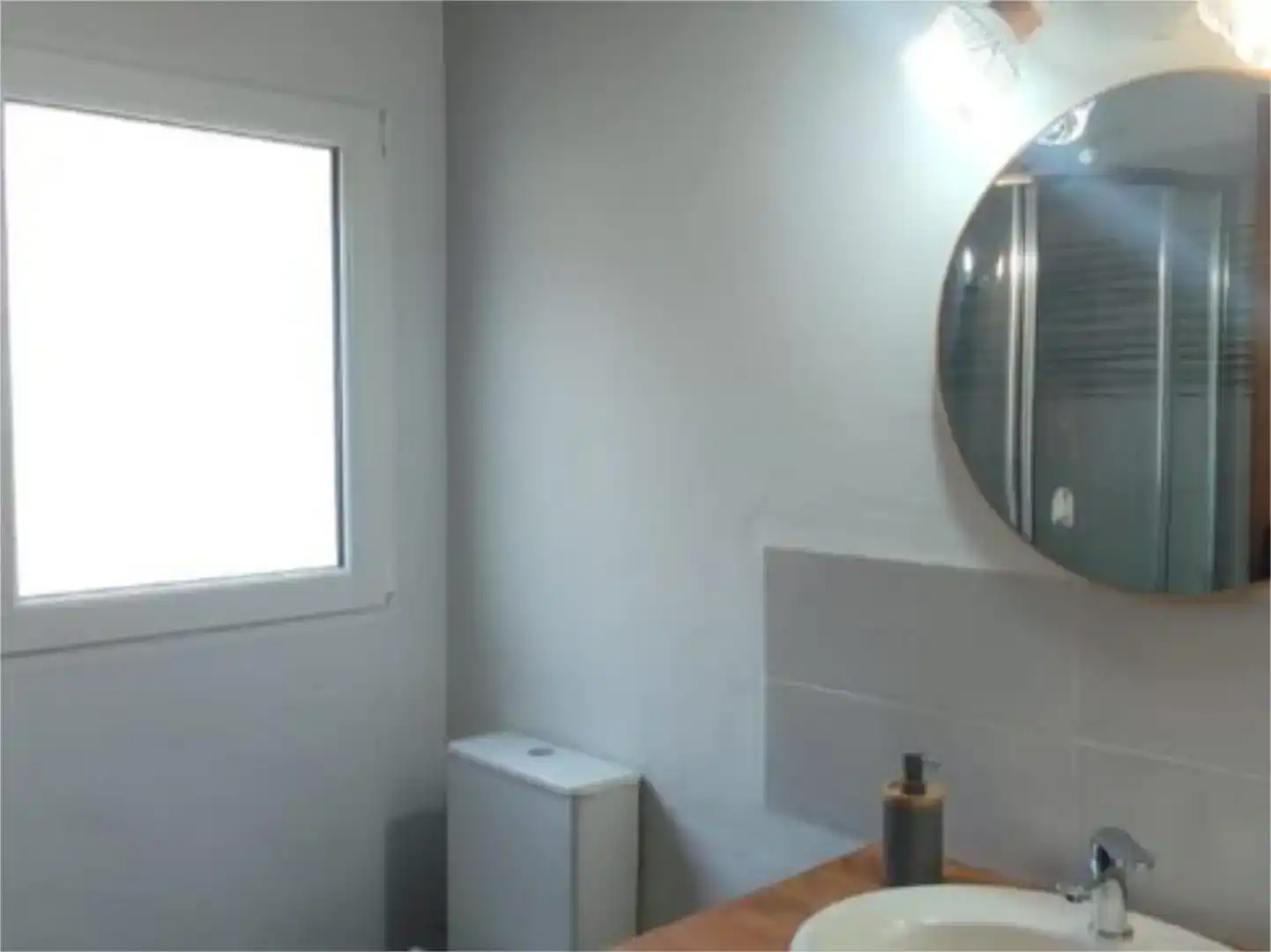 Baño de Casa o chalet de alquiler en Valdecaballeros con Aire acondicionado, Jardín privado y Amueblado