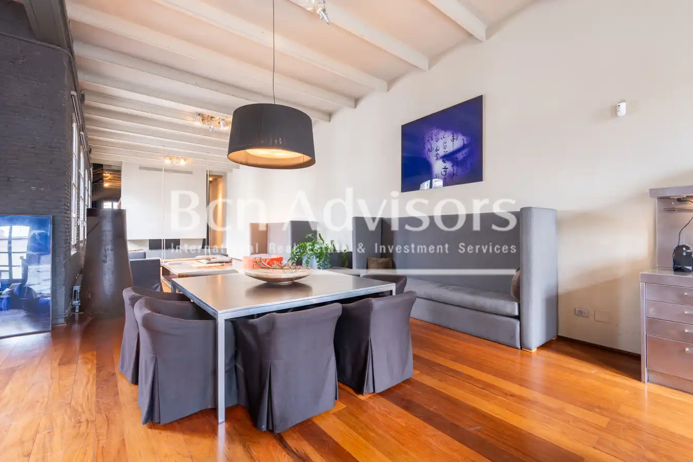 Esszimmer von Dachboden zur Miete in Barcelona mit Klimaanlage, Heizung und Terrasse