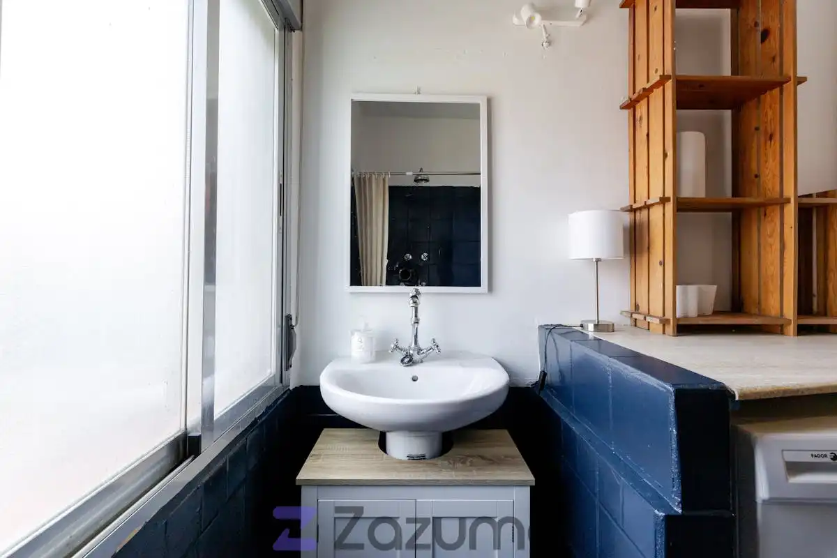 Bathroom of Lofts for rent in Madrid  with Air Conditioner, Heating and Furnished