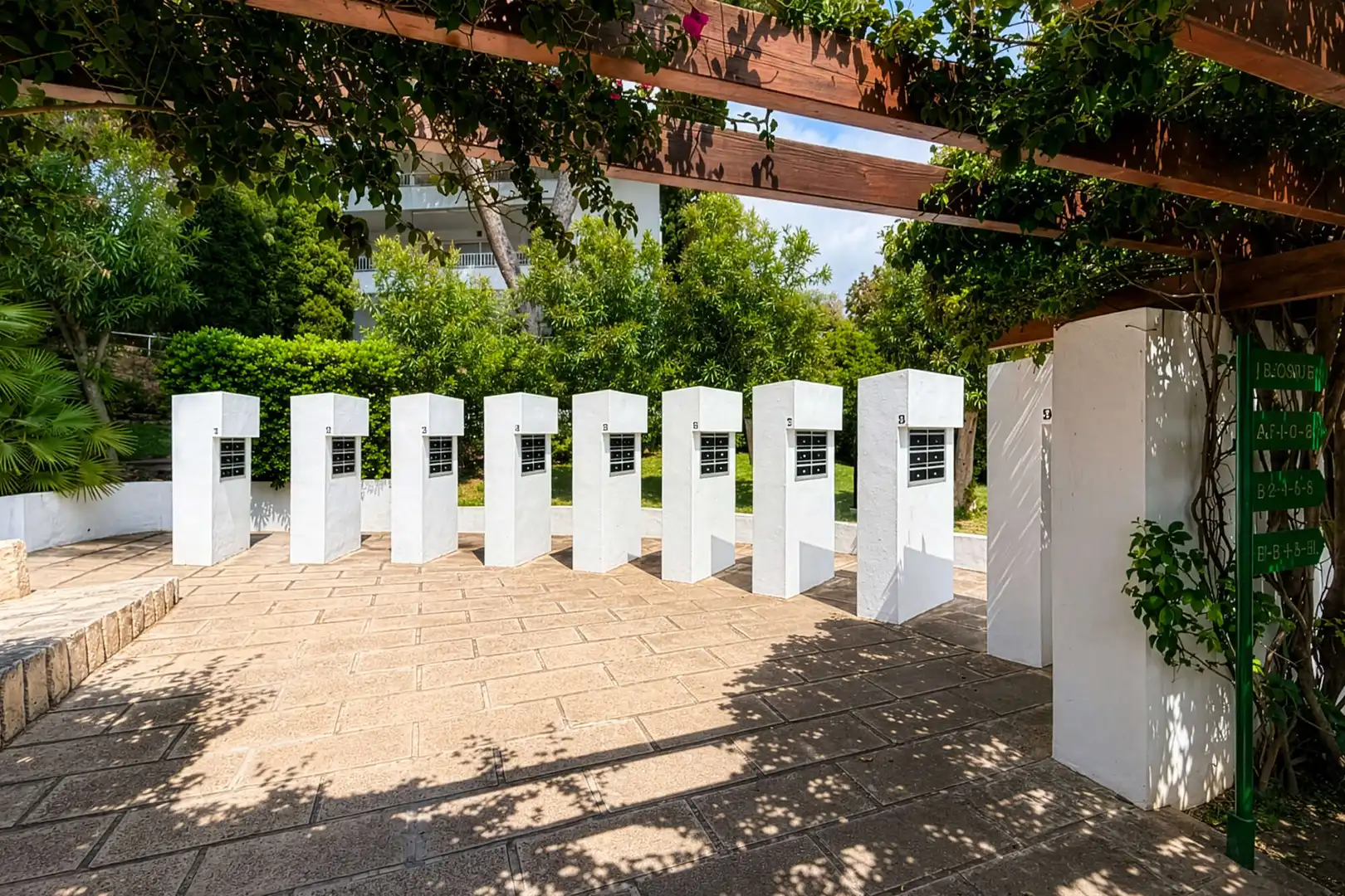 Exterior view of Flat for rent in Calvià  with Air Conditioner, Heating and Furnished
