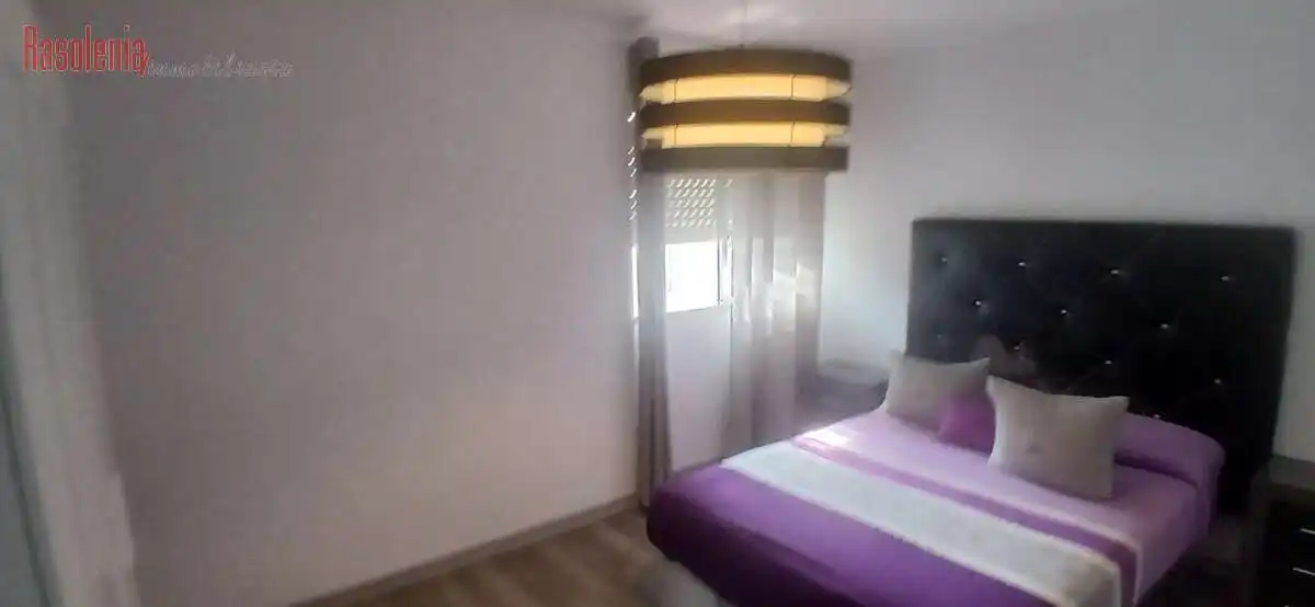 Habitación de Piso en venta en Cambre  con Calefacción, Trastero y Amueblado