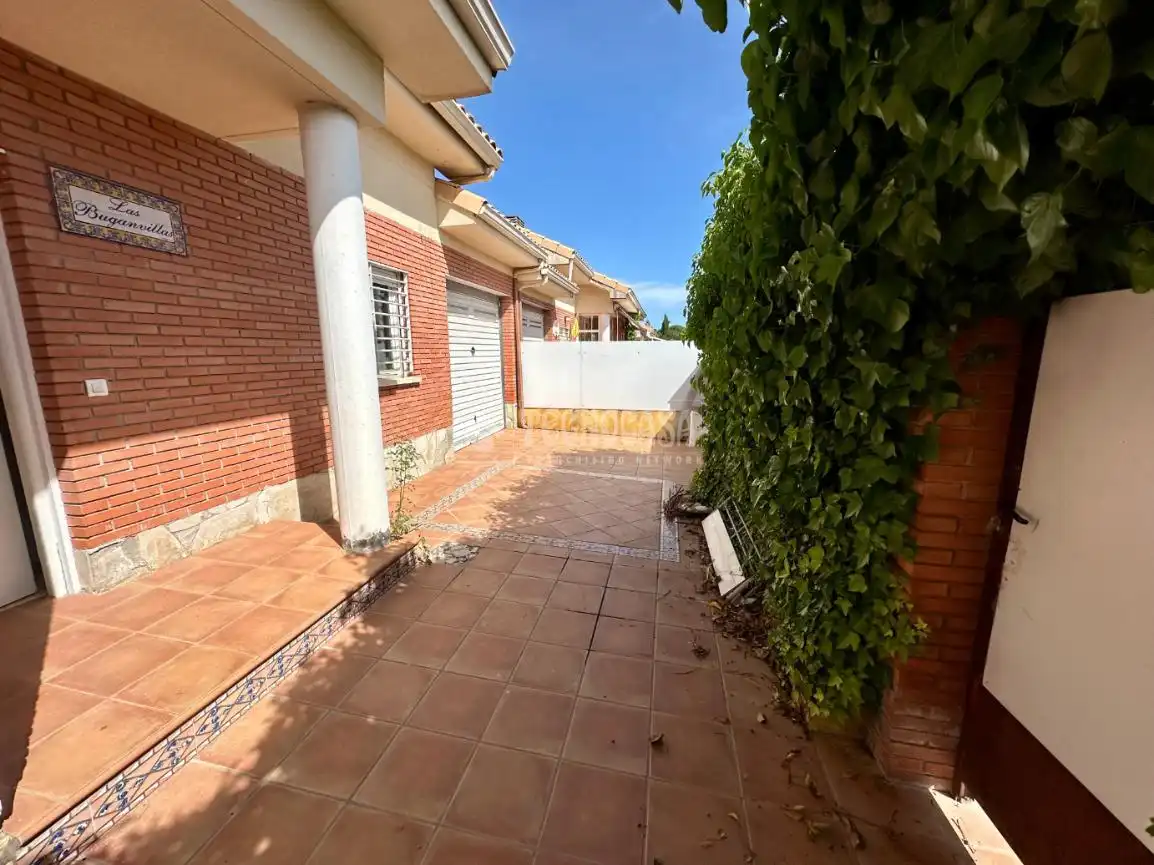 Casa adosada en venta en Pozo de Guadalajara