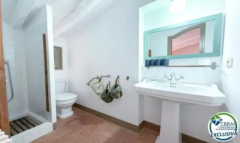 Houses for sale in Espolla, Girona