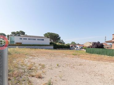 Wohnbaugrundstück zum Verkauf in Calle Viuda Sabater 40