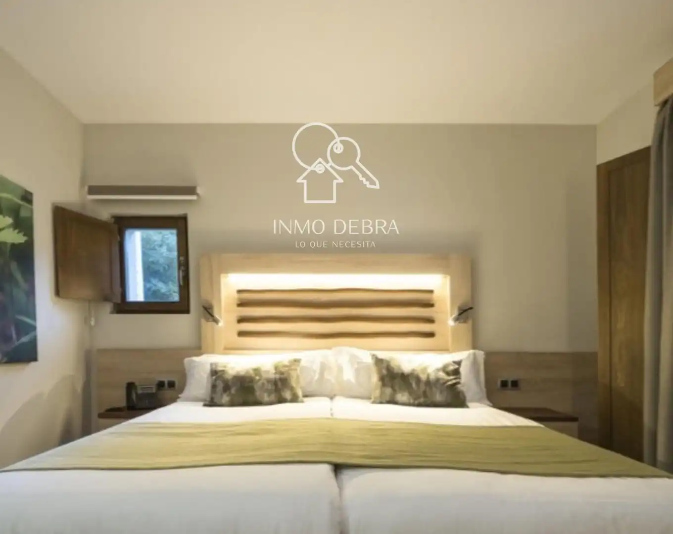Habitación de Edificio en venta en Oviedo 