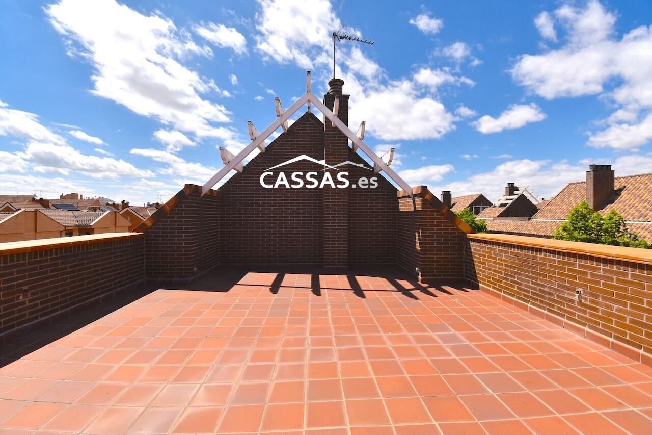 Terrace of Single-family semi-detached for sale in Torrejón de Ardoz  with Air Conditioner, Heating and Parquet flooring
