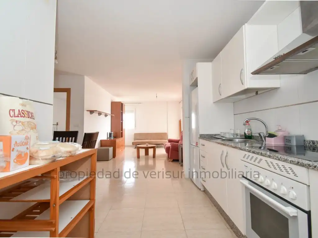 Apartamento con ascensor en alquiler en Calarreona, imagen 3