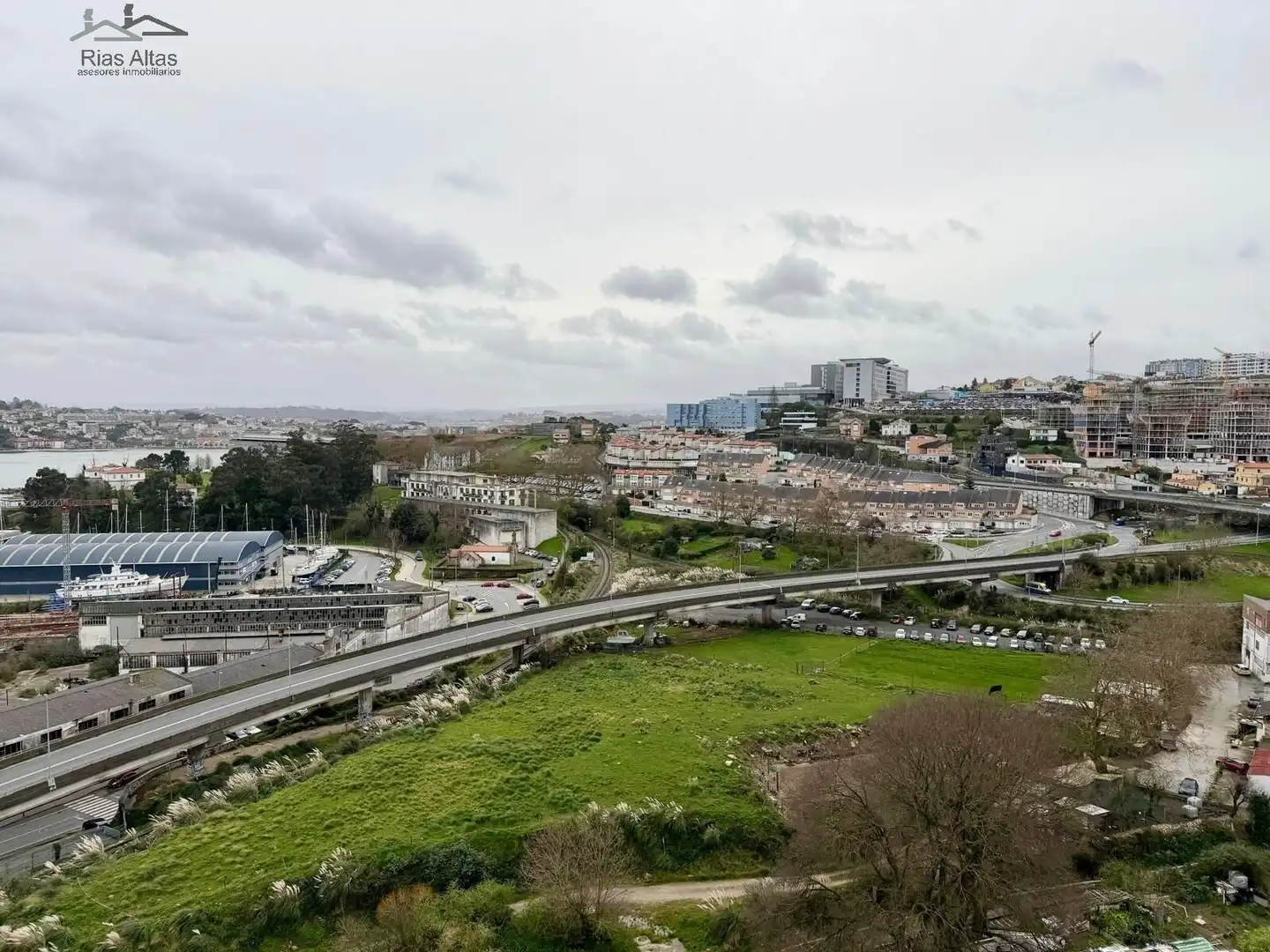 Exterior view of Flat for sale in A Coruña Capital   with Heating and Parquet flooring