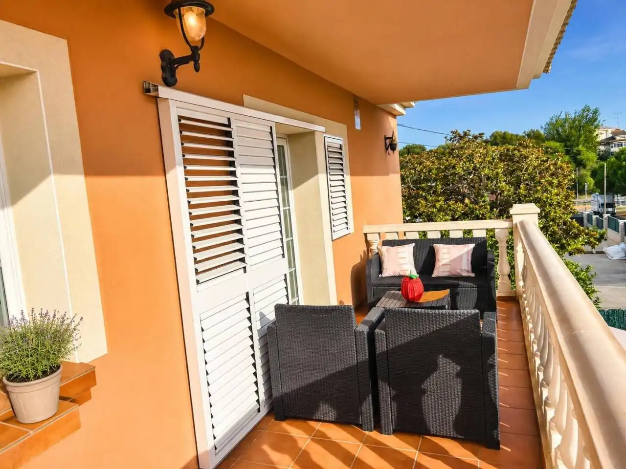 Terraza de Casa o chalet en venta en Cubelles con Aire acondicionado, Calefacción y Jardín privado