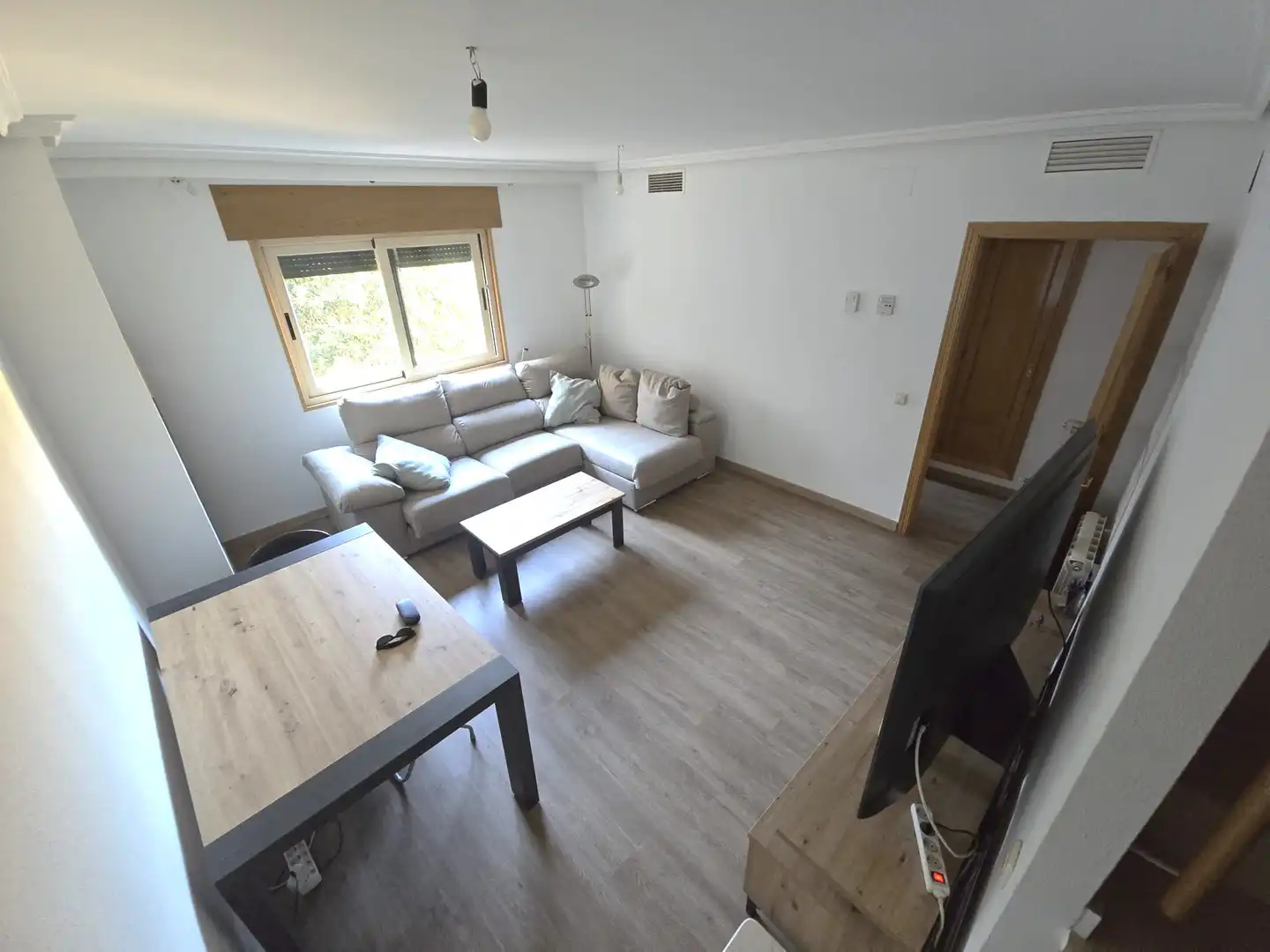 Wohnzimmer von Wohnungen zur Miete in Cáceres mit Klimaanlage, Heizung und Terrasse