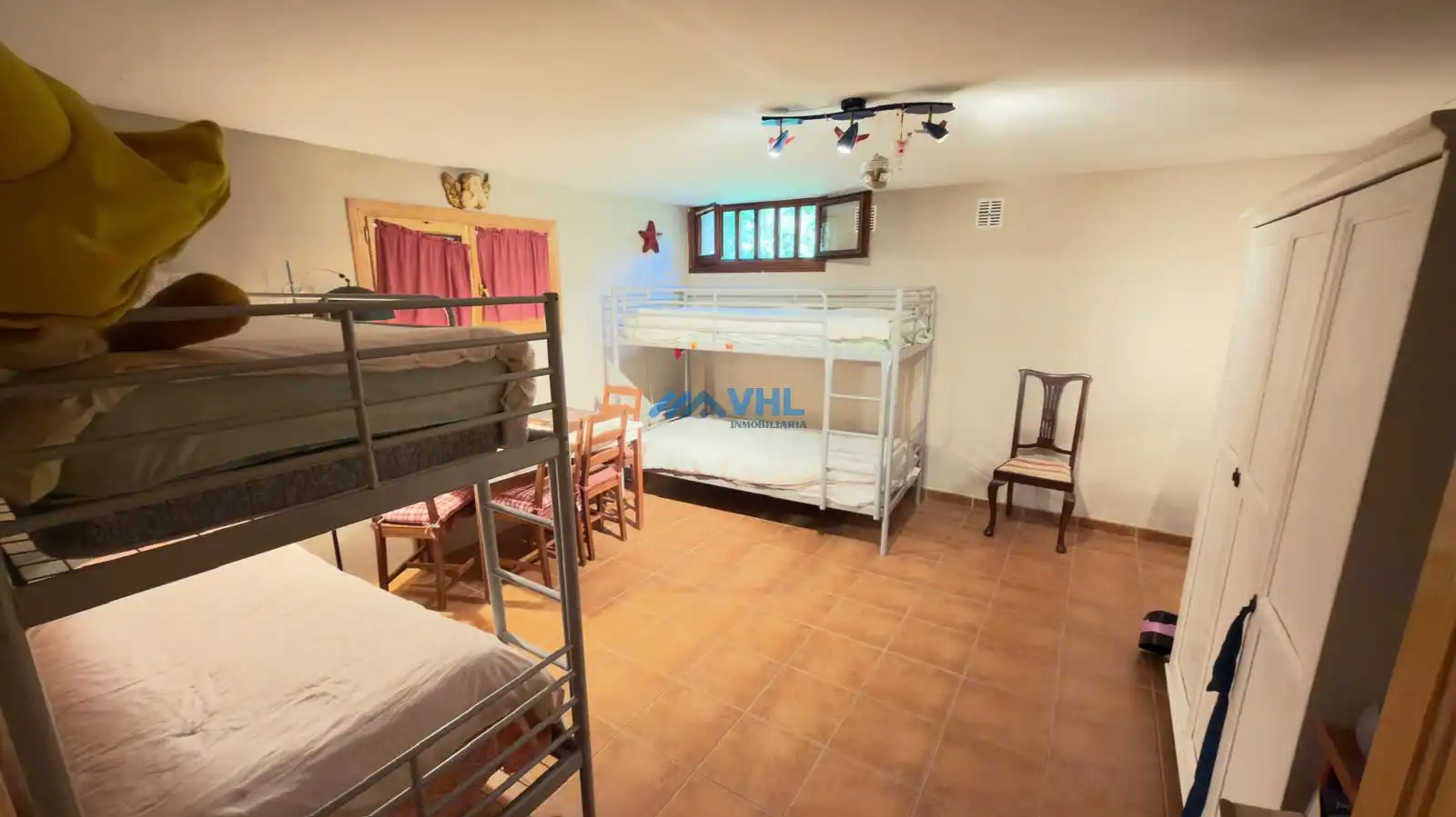 Casa o xalet en venda en Castro-Urdiales amb Calefacció, Jardí privat i Traster