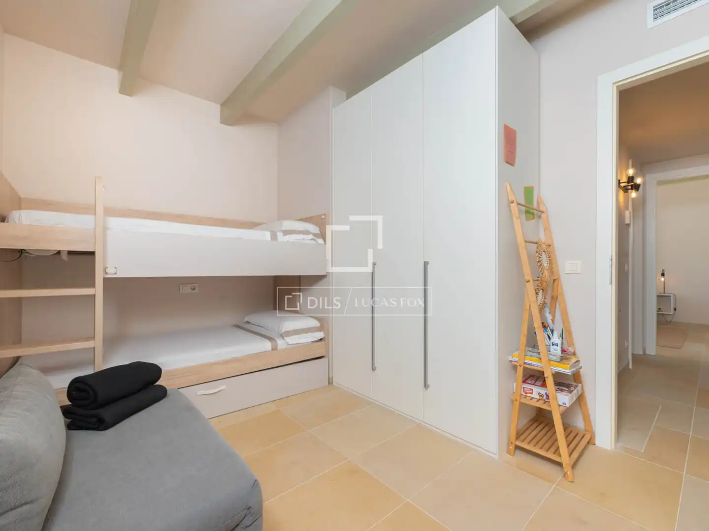 Schlafzimmer von Haus oder Chalet zum Verkauf in Santa Eulària des Riu mit Klimaanlage, Heizung und Terrasse