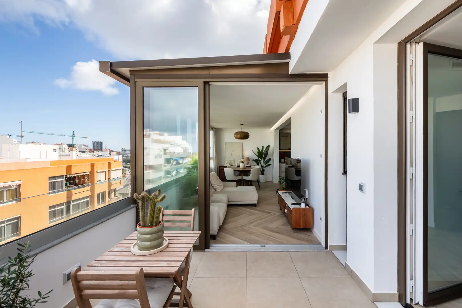 Terrasse von Dachboden zum Verkauf in Las Palmas de Gran Canaria mit Klimaanlage, Terrasse und Möbliert