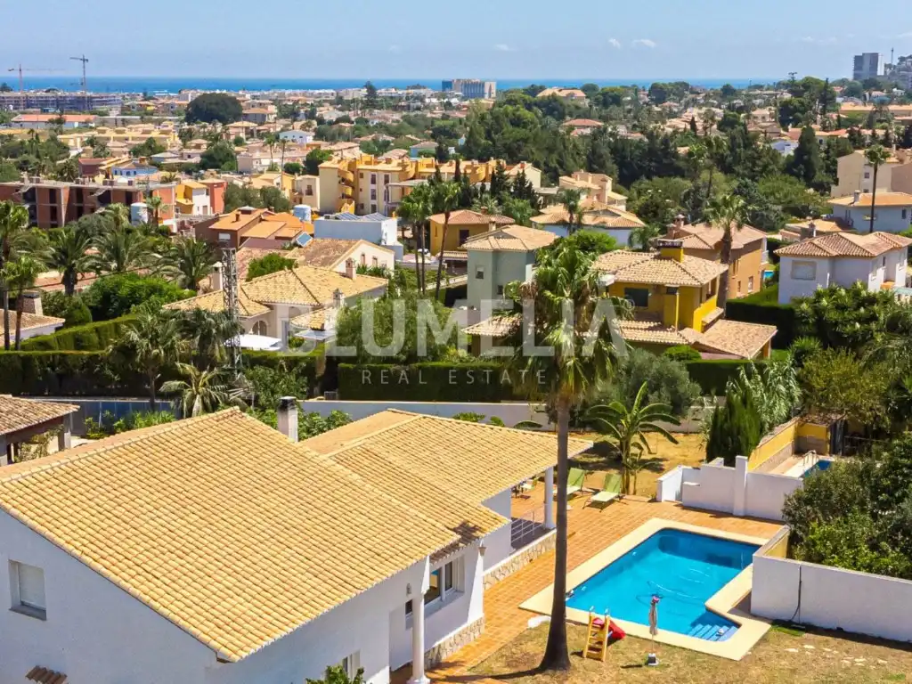 Casa con piscina in vendita a Calle Albelage, imagen 6