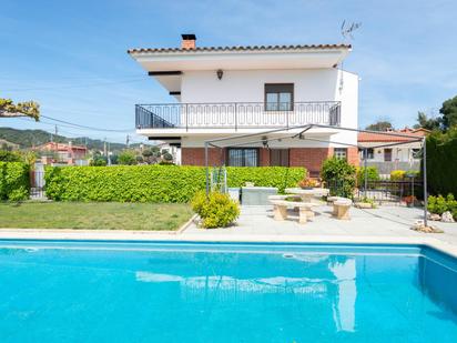 Exterior view of House or chalet for sale in Piera  with Terrace and Swimming Pool