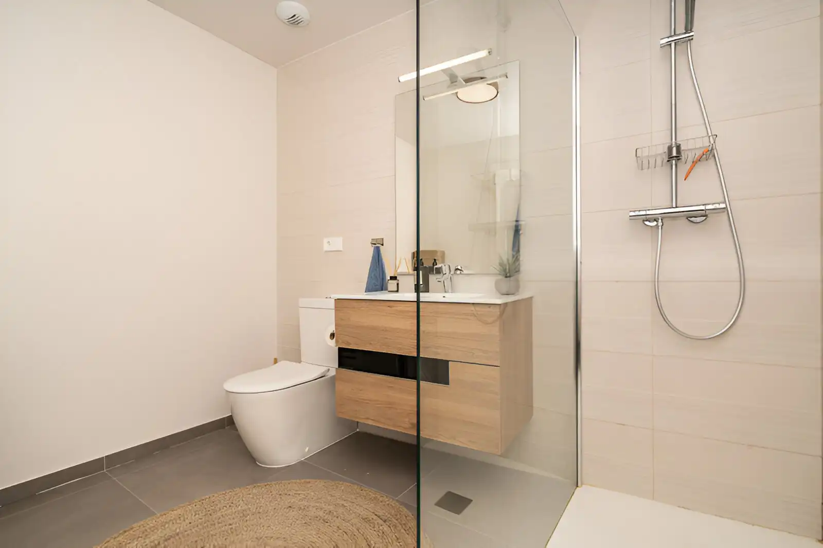Apartment with pool for sale in Estepona Pueblo, imagen 13