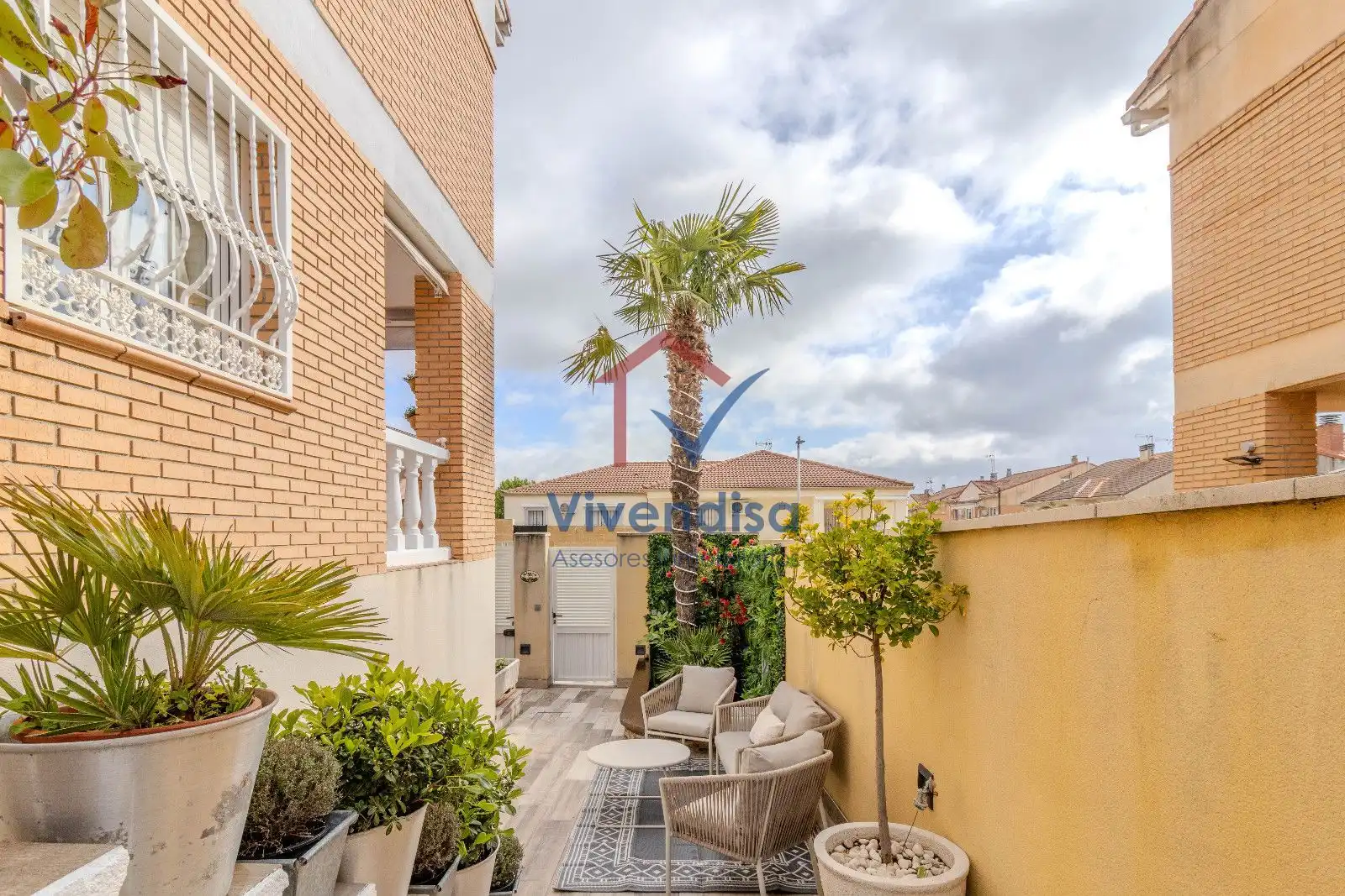 Terraza de Casa adosada en venta en Cabanillas del Campo con Terraza y Piscina