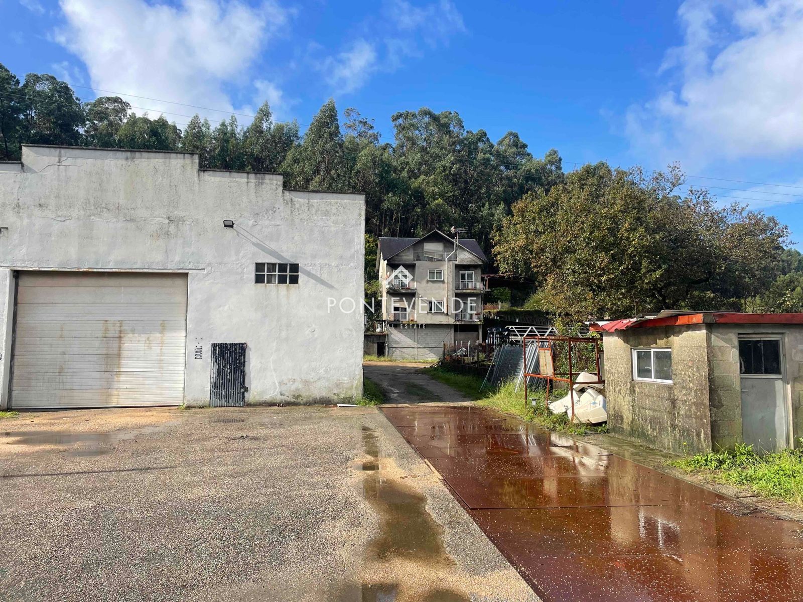 Exterior view of Industrial buildings for sale in Vilaboa