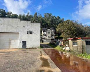 Vista exterior de Nau industrial en venda en Vilaboa