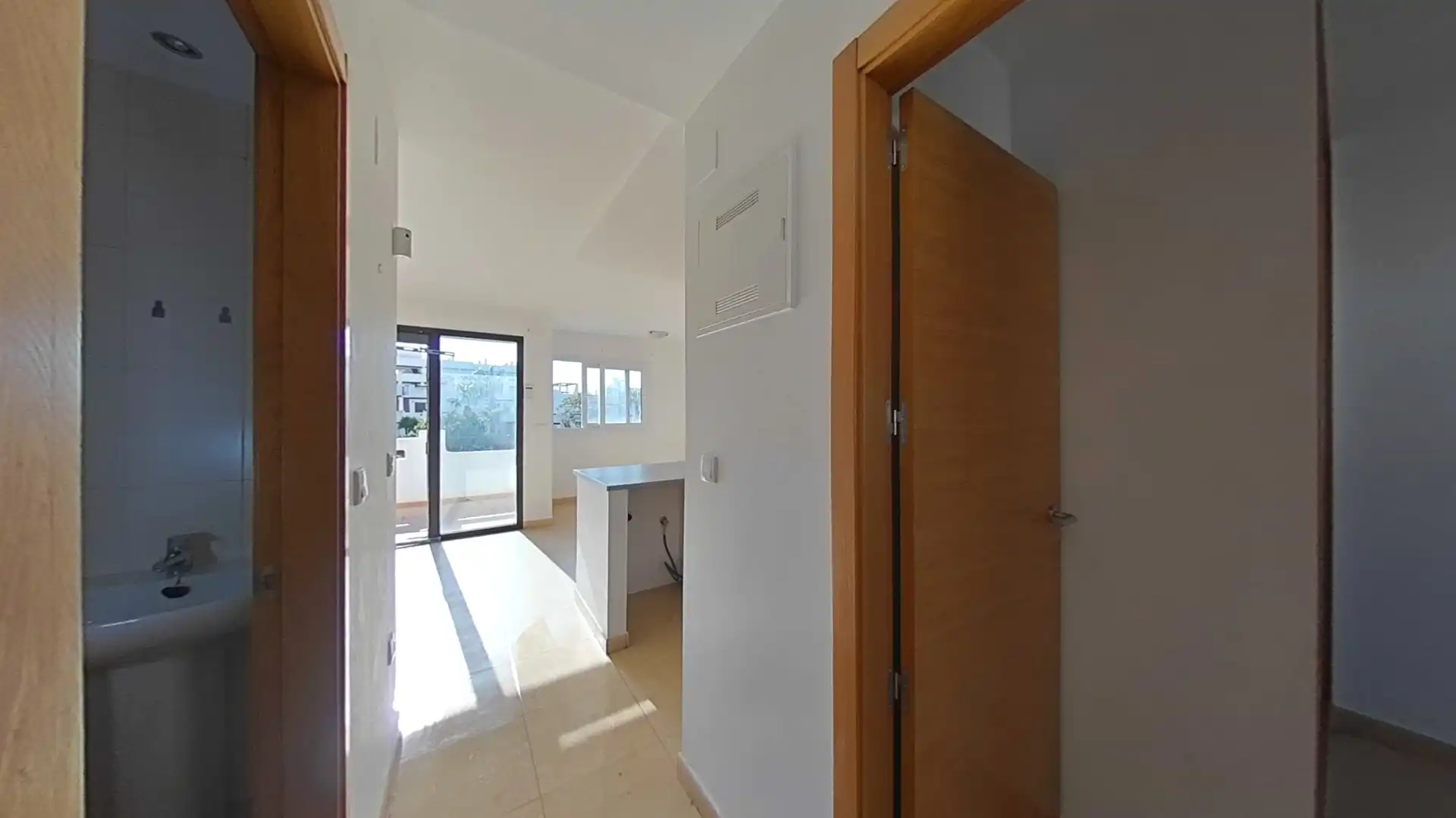 Detached homes for sale in Bulevar Central Cañadas, Condado de Alhama