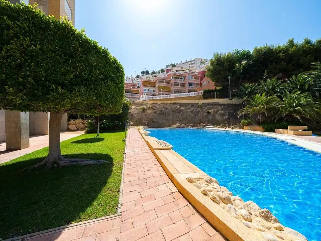 Swimming pool of Flat to rent in Finestrat  with Furnished
