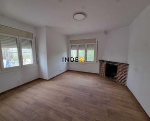 Vista exterior de Casa o xalet de lloguer en Subirats amb Aire condicionat, Jardí privat i Terrassa