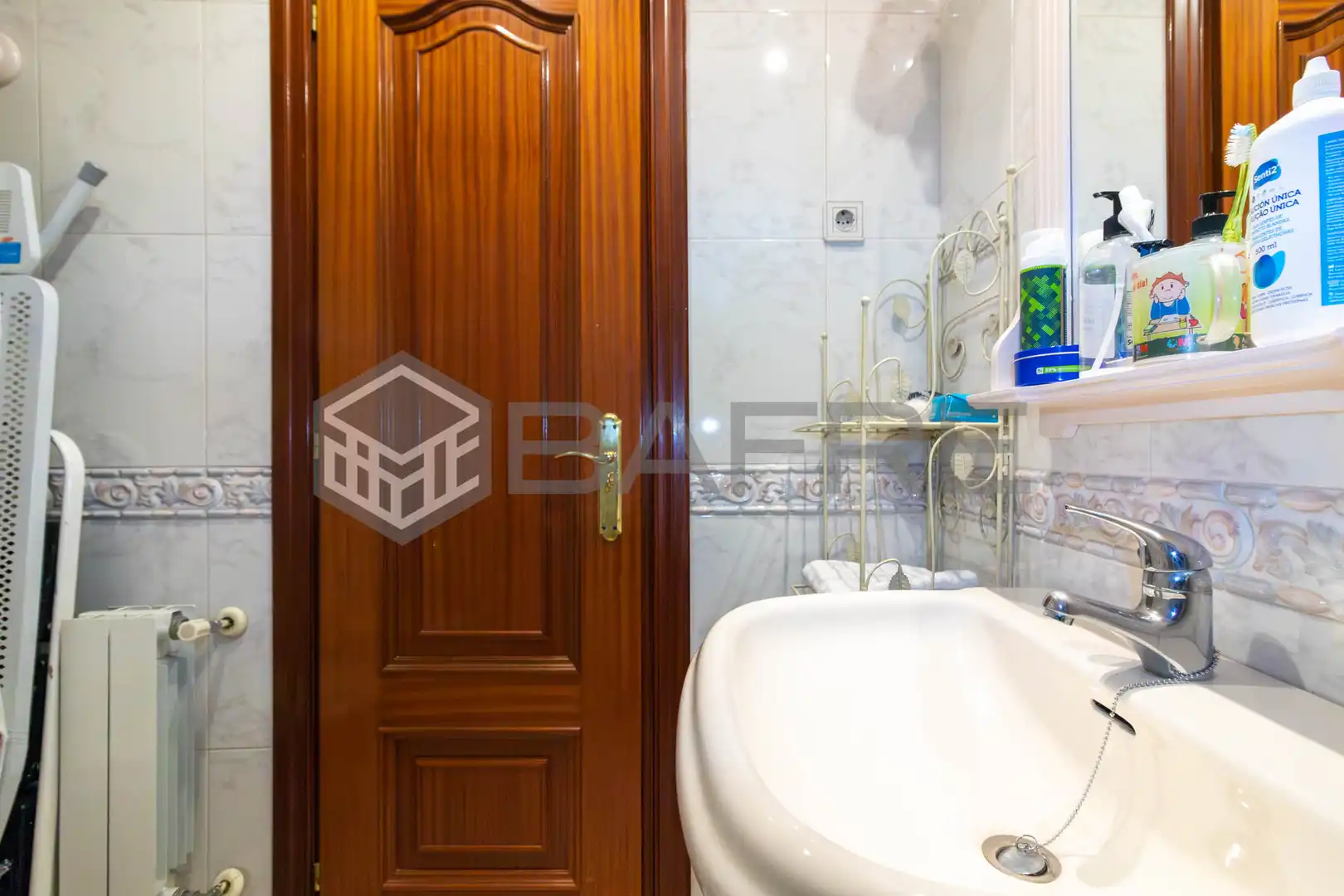 Flat for sale in Adelfas