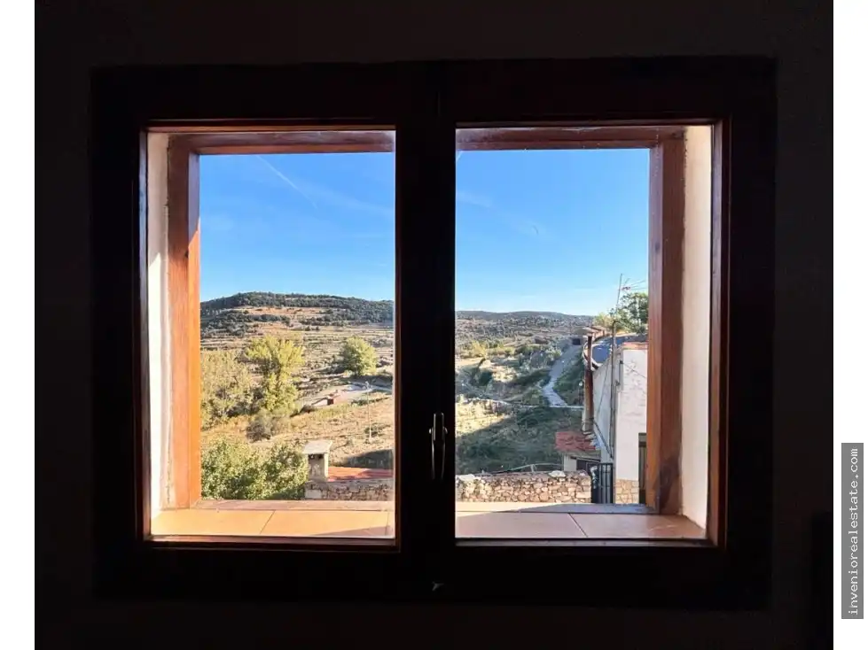 Vista exterior de Edificio en venta en Vistabella del Maestrazgo