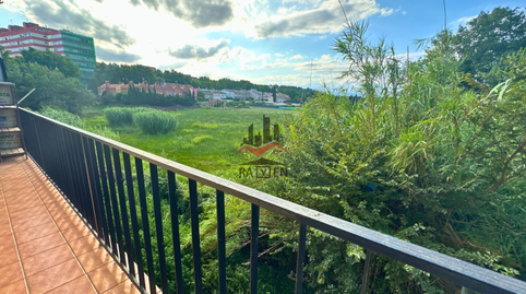 Foto 3 de Piso en venta en Pení, Eixample - Horta Capallera, Girona