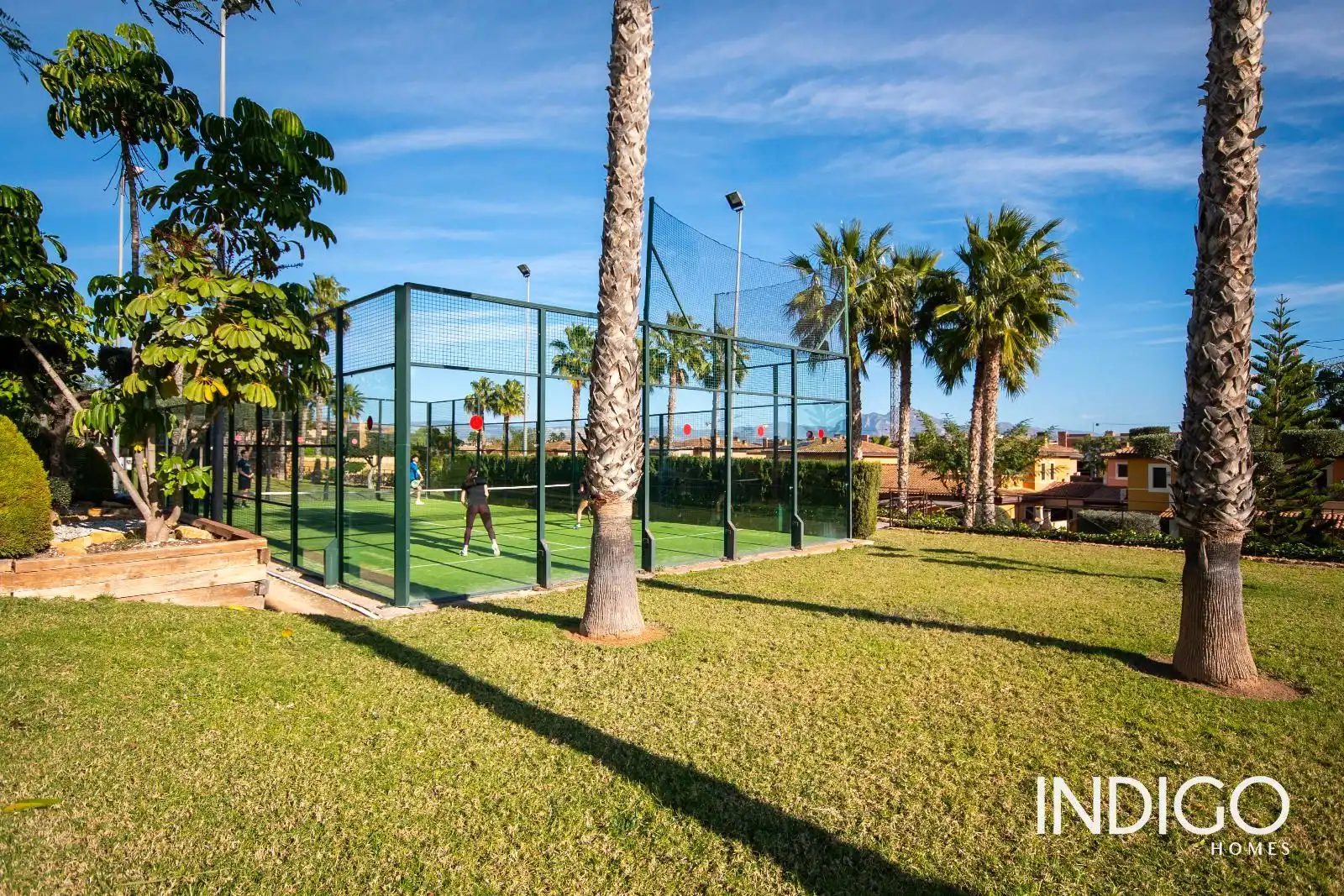 Jardí de Casa adosada en venda en Alicante / Alacant amb Aire condicionat, Jardí privat i Piscina
